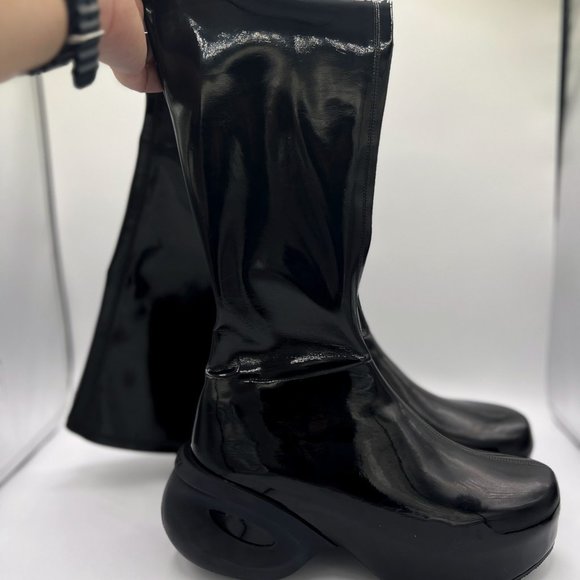 Givenchy Glossy Black Over the Knee Boots - Picture 4 of 12